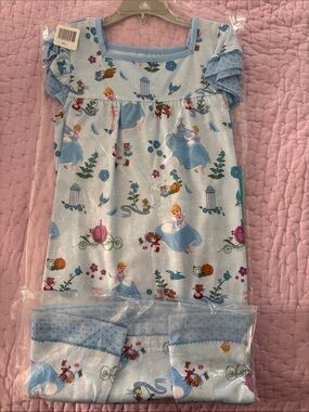 Disney Cinderella short sleeve nightgown